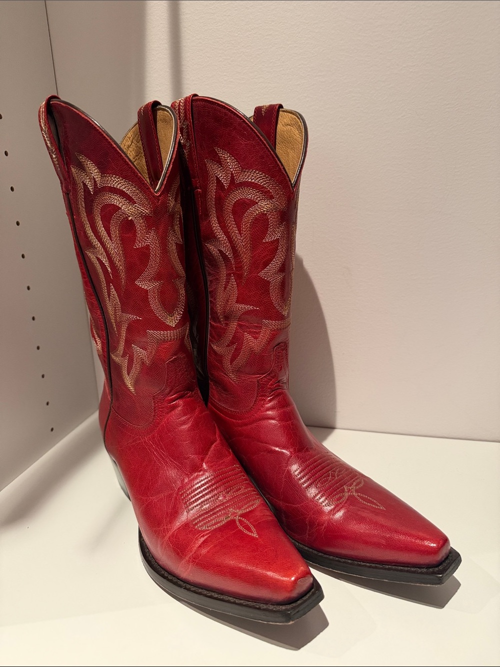 Shyanne Red Leather Western Heeled Cowboy Boots